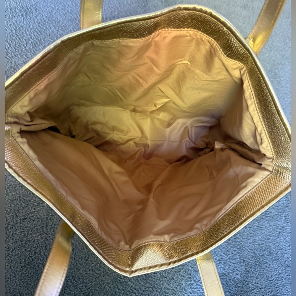 Michael Kors Gold Metallic Tote Bag with Tassels! - Picture 12 of 15